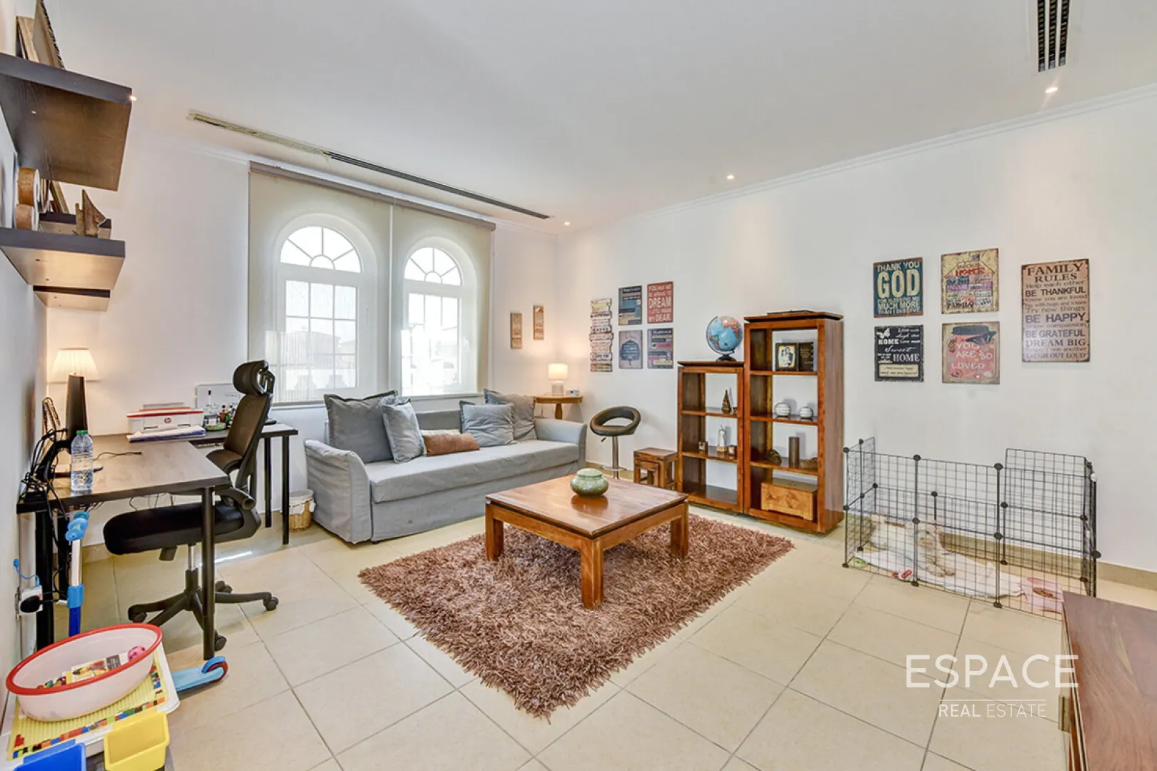 PropertiesGalleryCamera