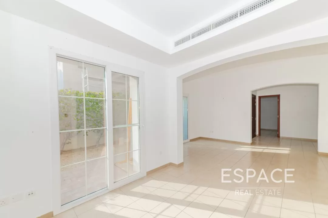 single static gallery