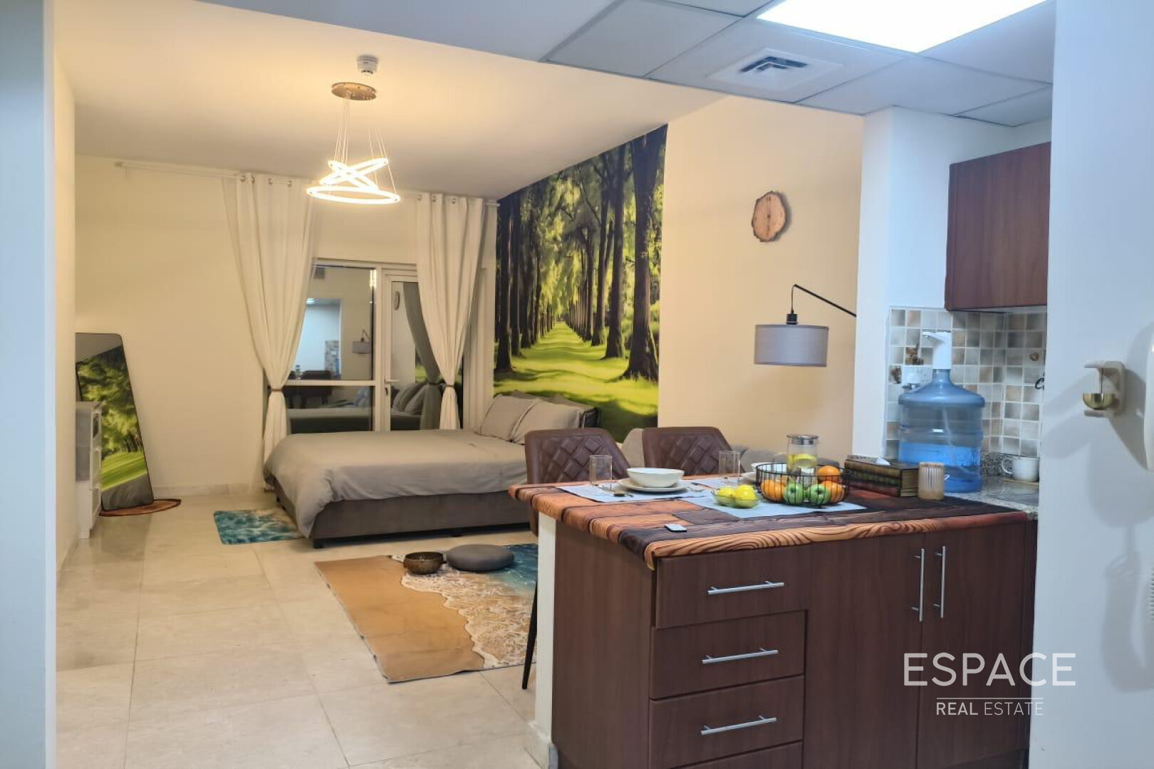 single static gallery