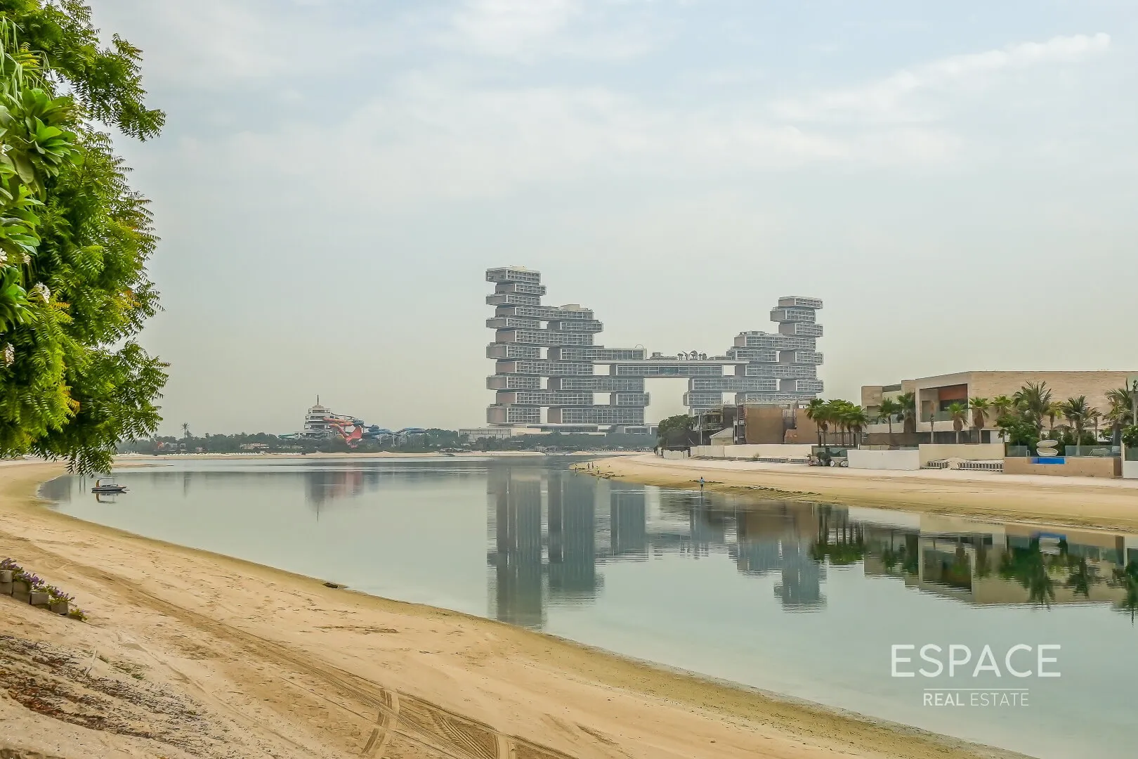 single static gallery