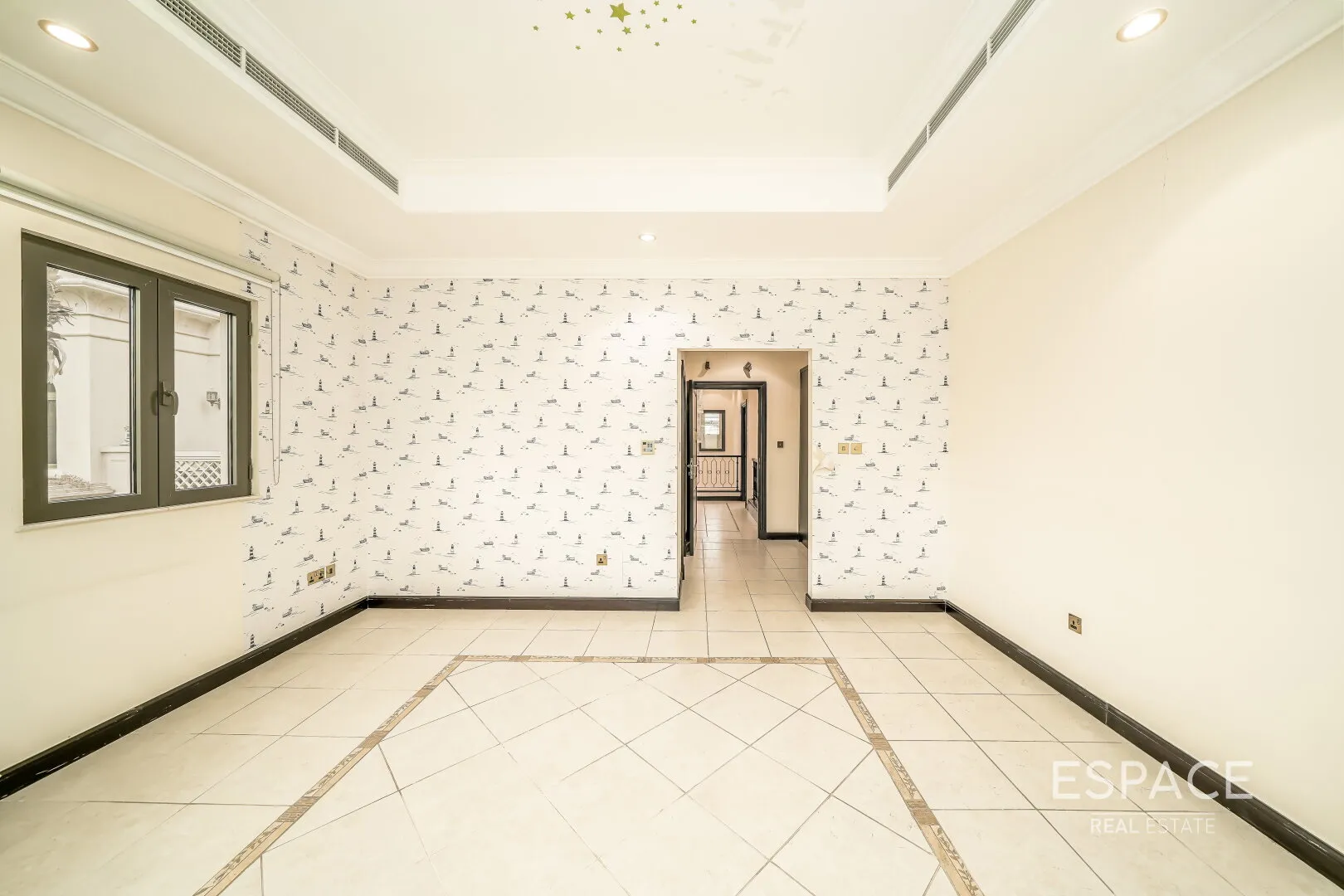 single static gallery