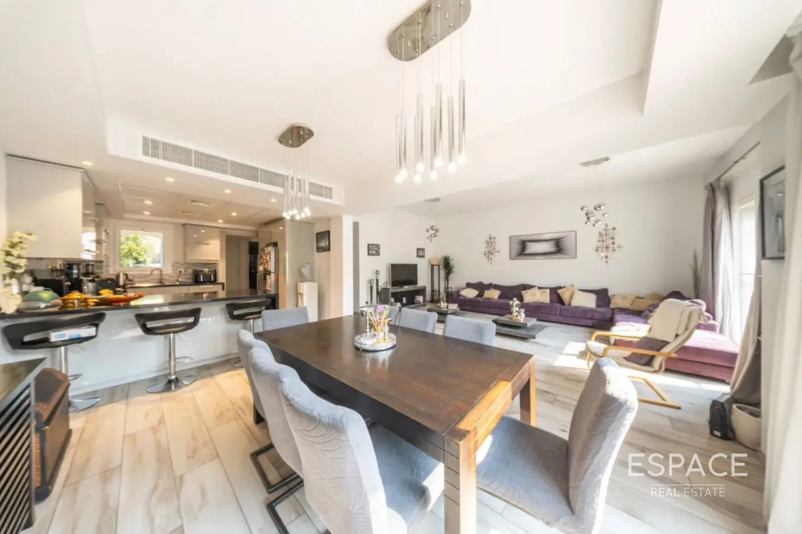 single static gallery