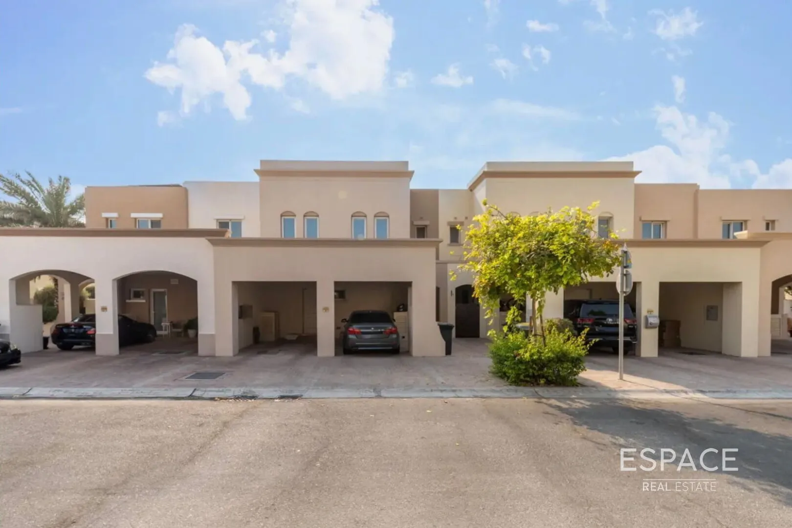 PropertiesGalleryCamera