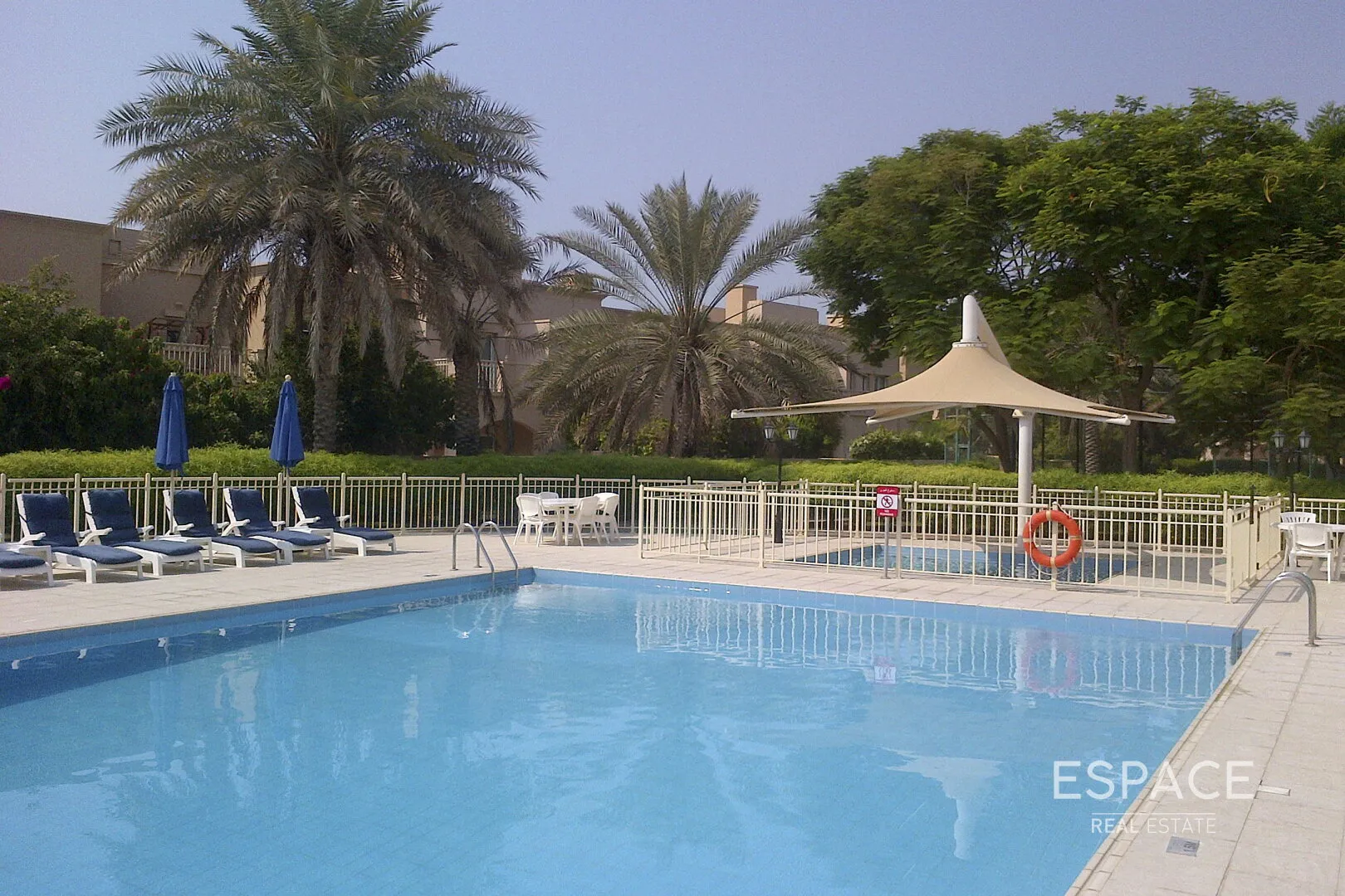 PropertiesGalleryCamera