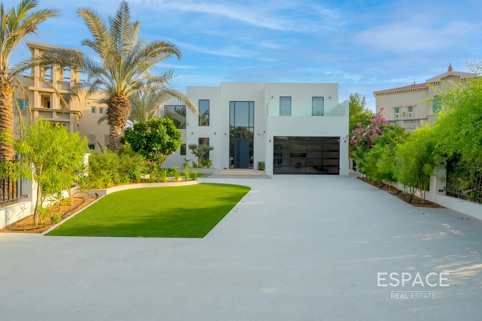PropertiesGalleryCamera