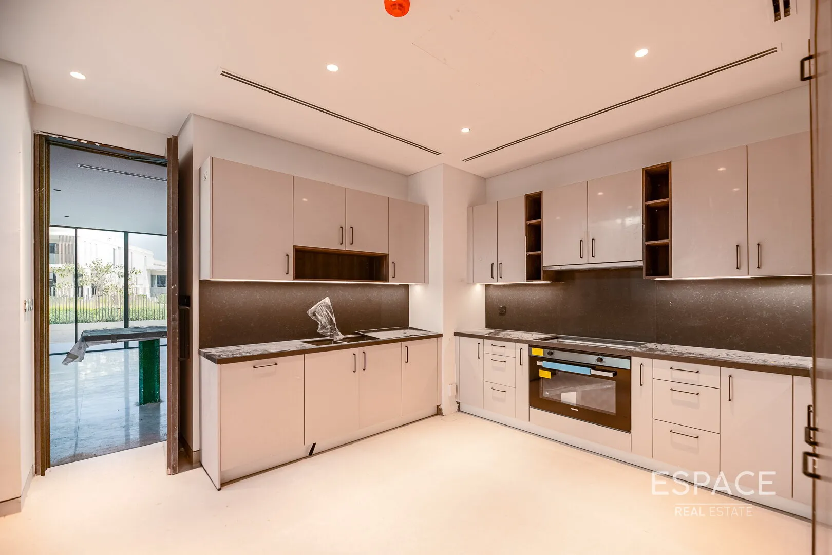 single static gallery