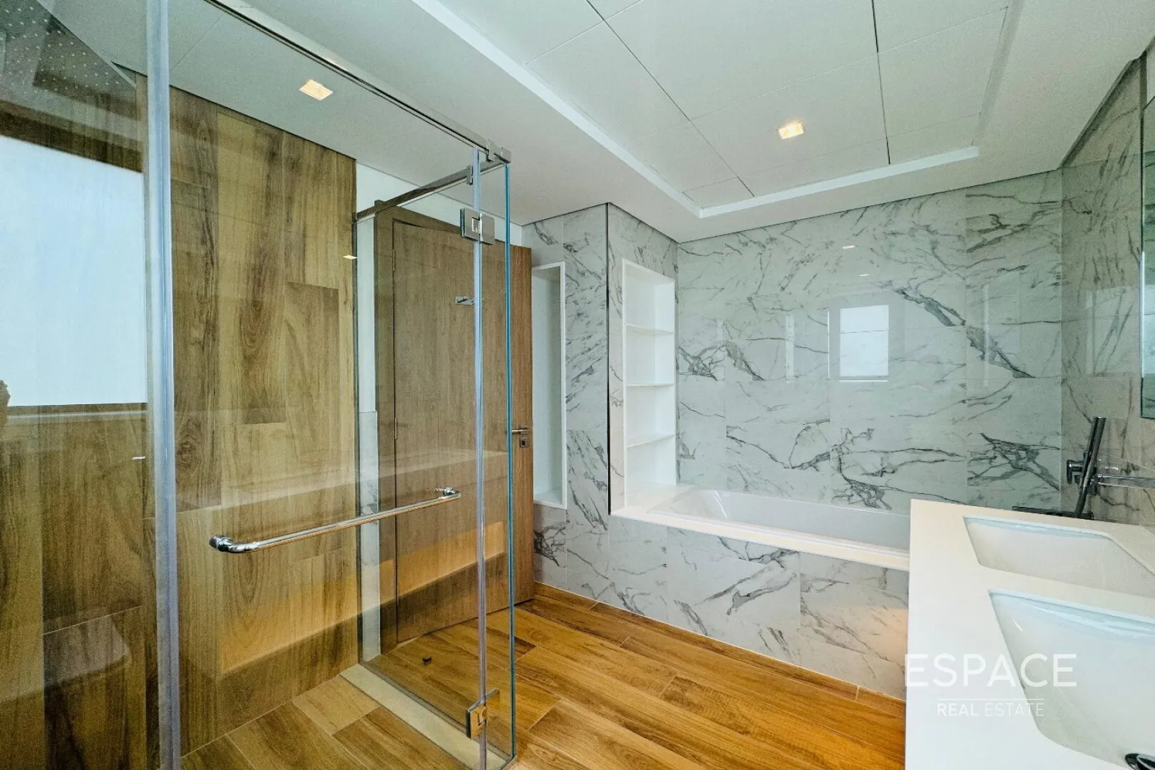 single static gallery