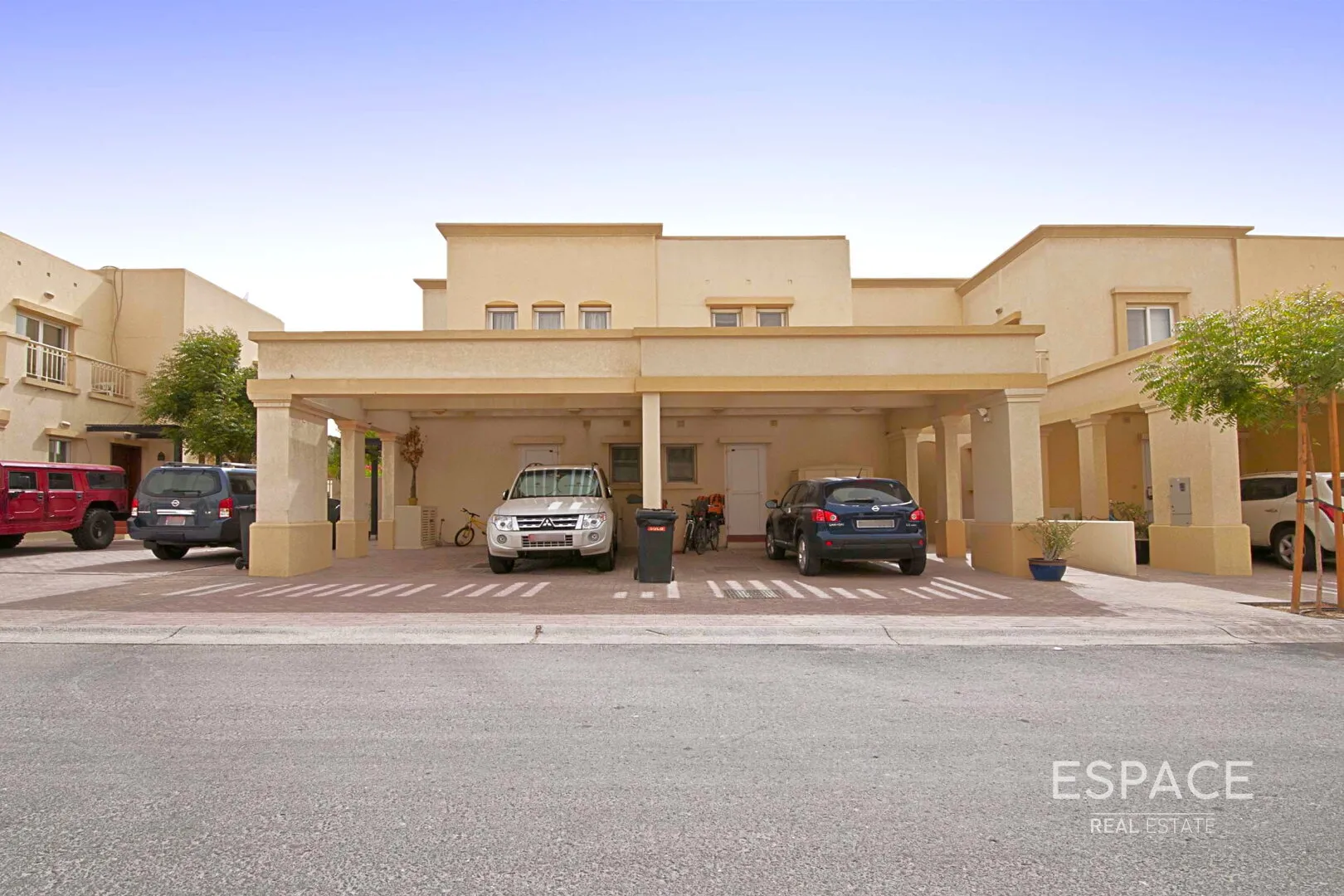 PropertiesGalleryCamera