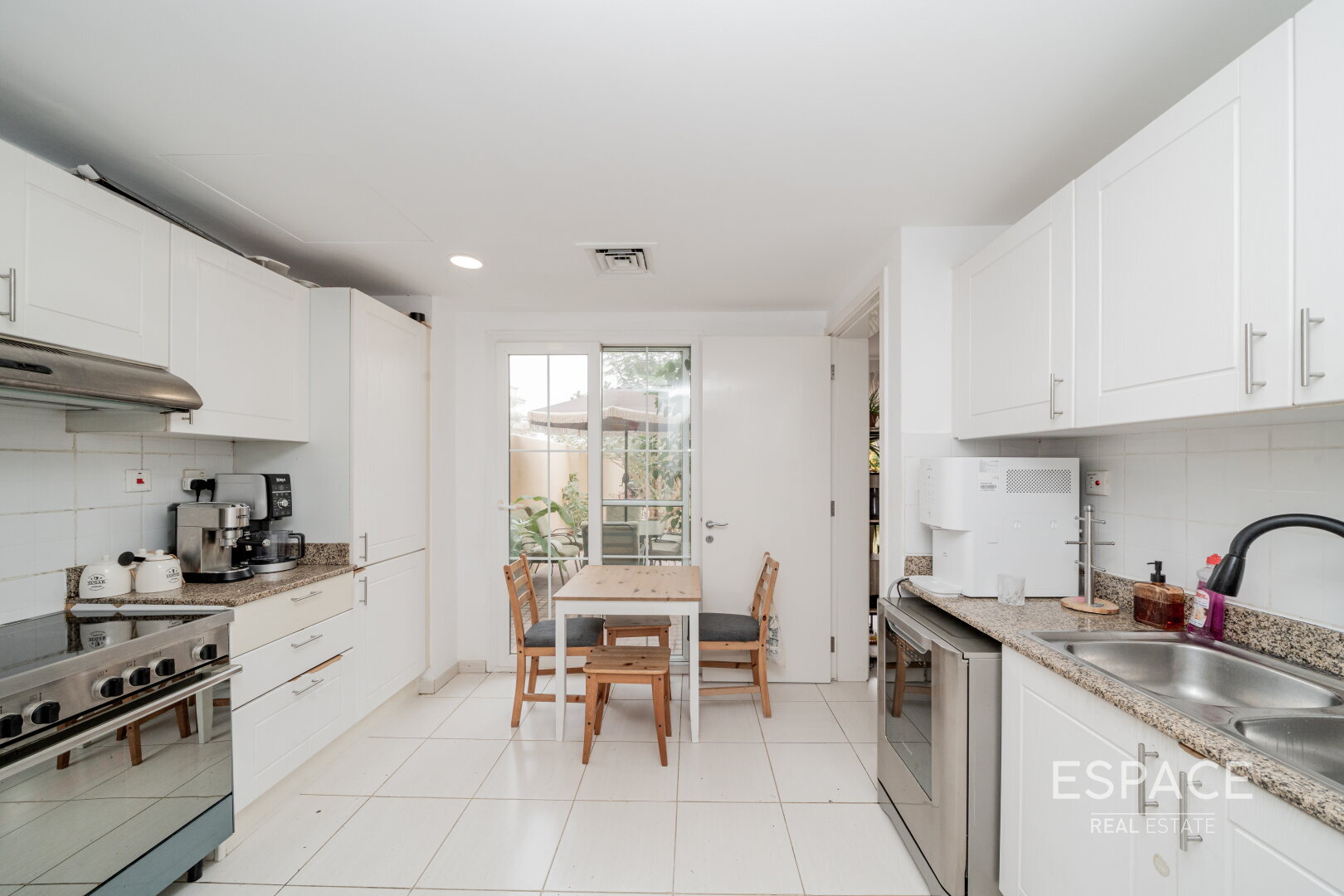 single static gallery