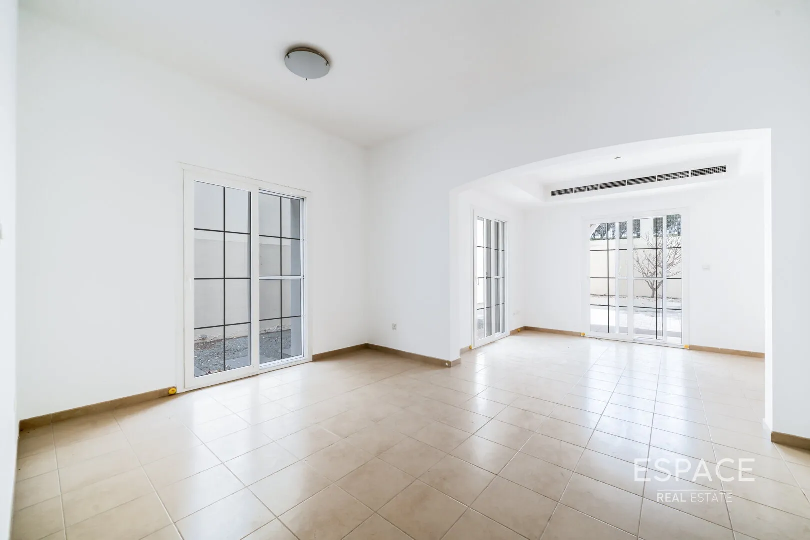 single static gallery