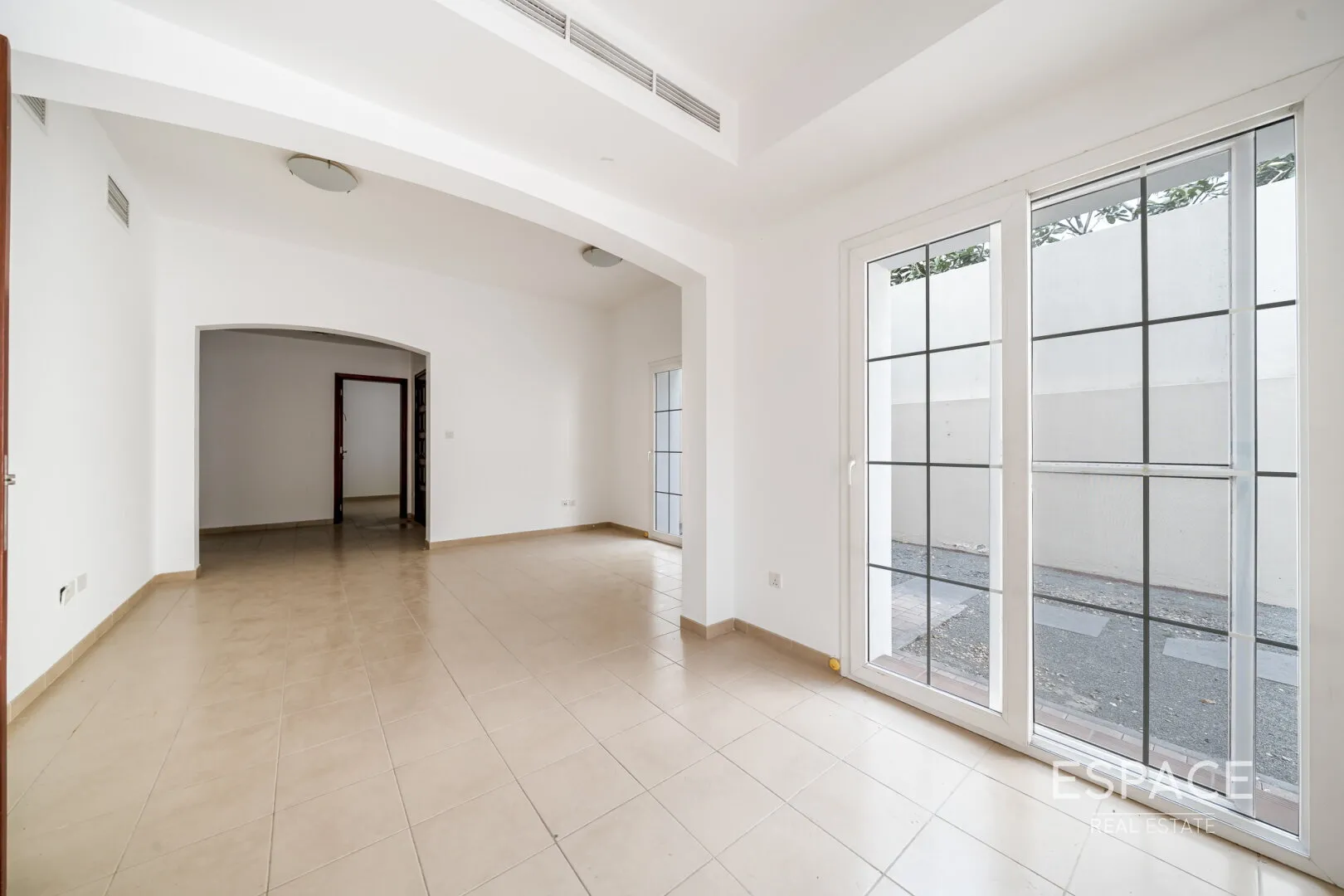 single static gallery