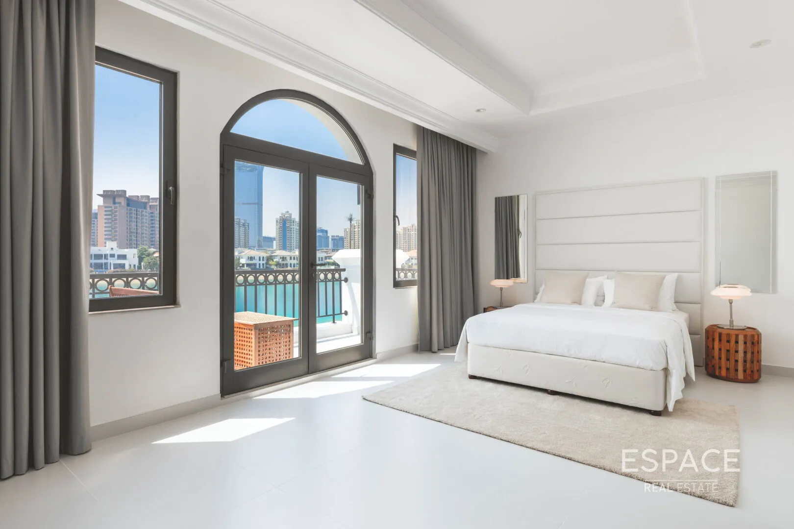 PropertiesGalleryCamera