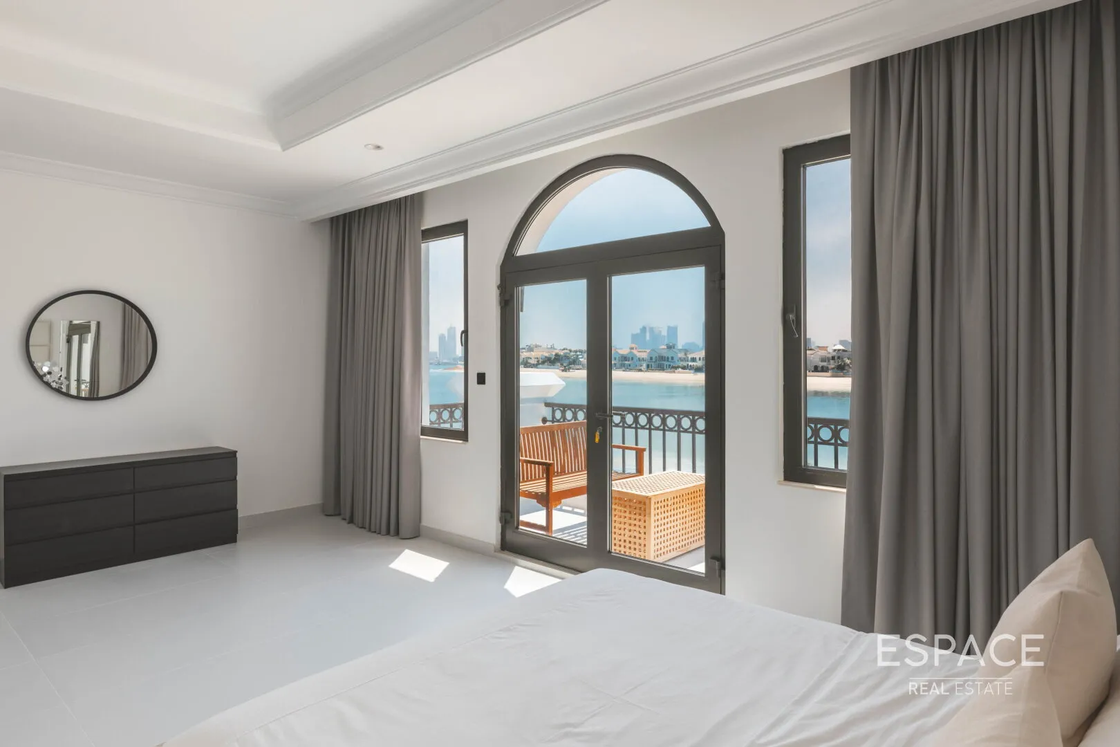 PropertiesGalleryCamera
