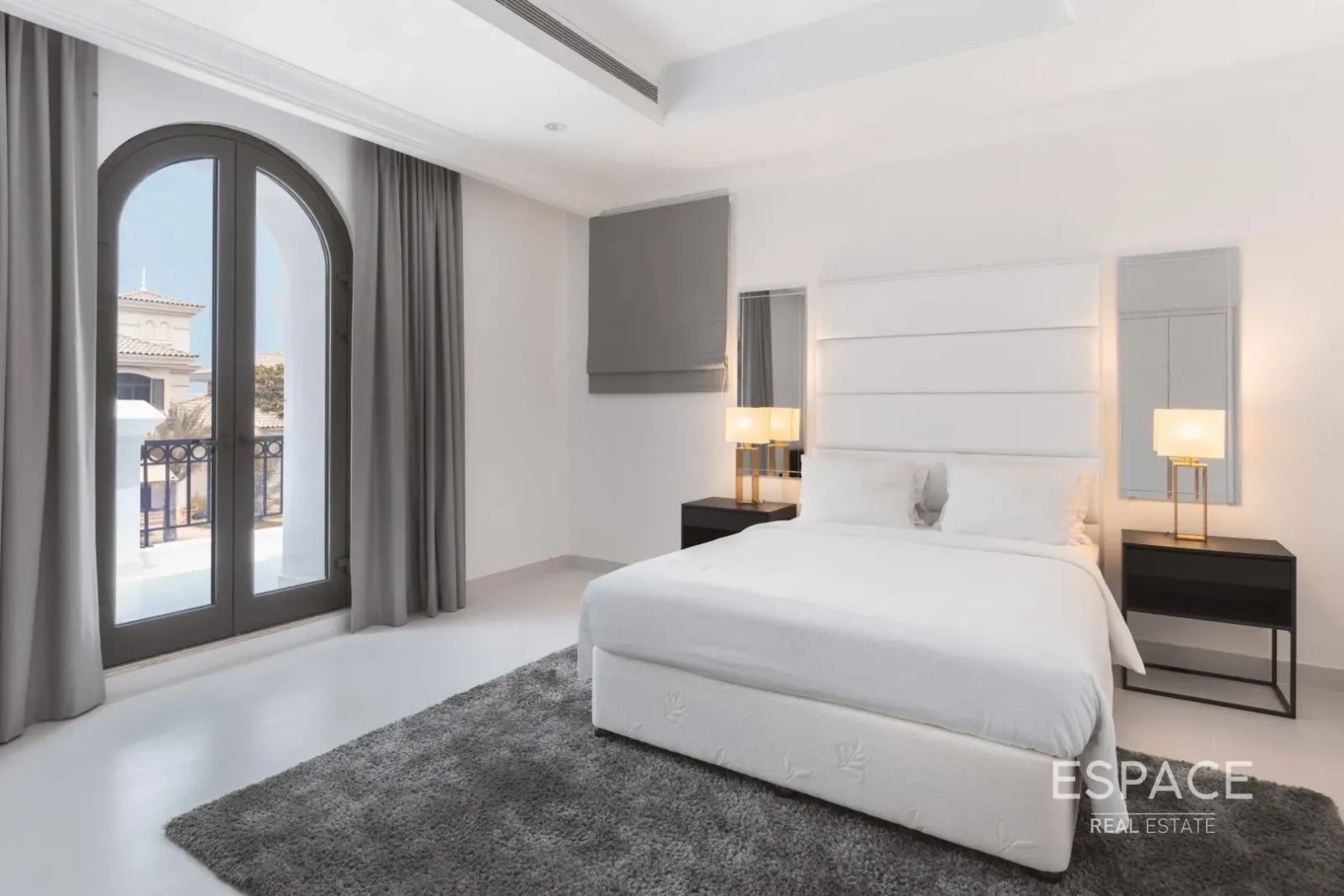 PropertiesGalleryCamera
