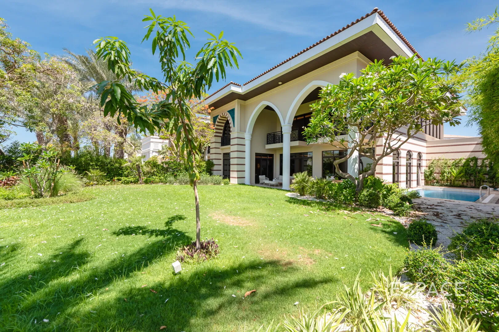 single static gallery