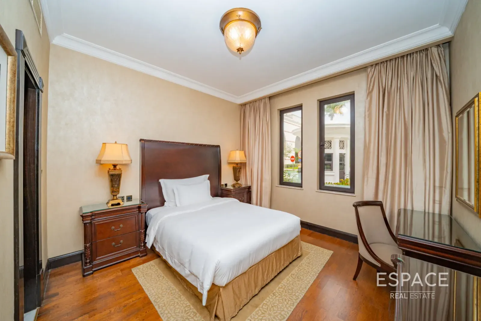 PropertiesGalleryCamera
