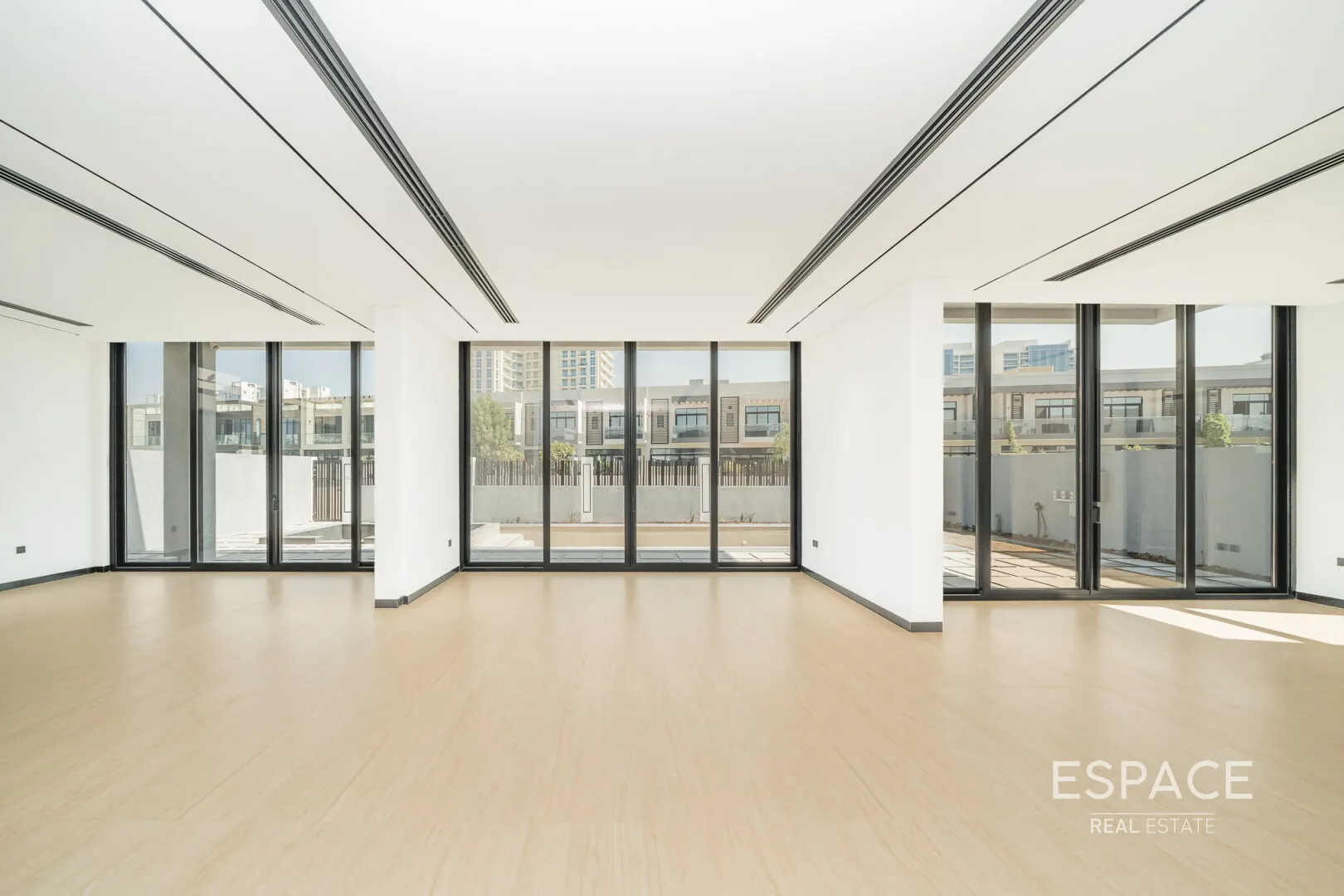 single static gallery