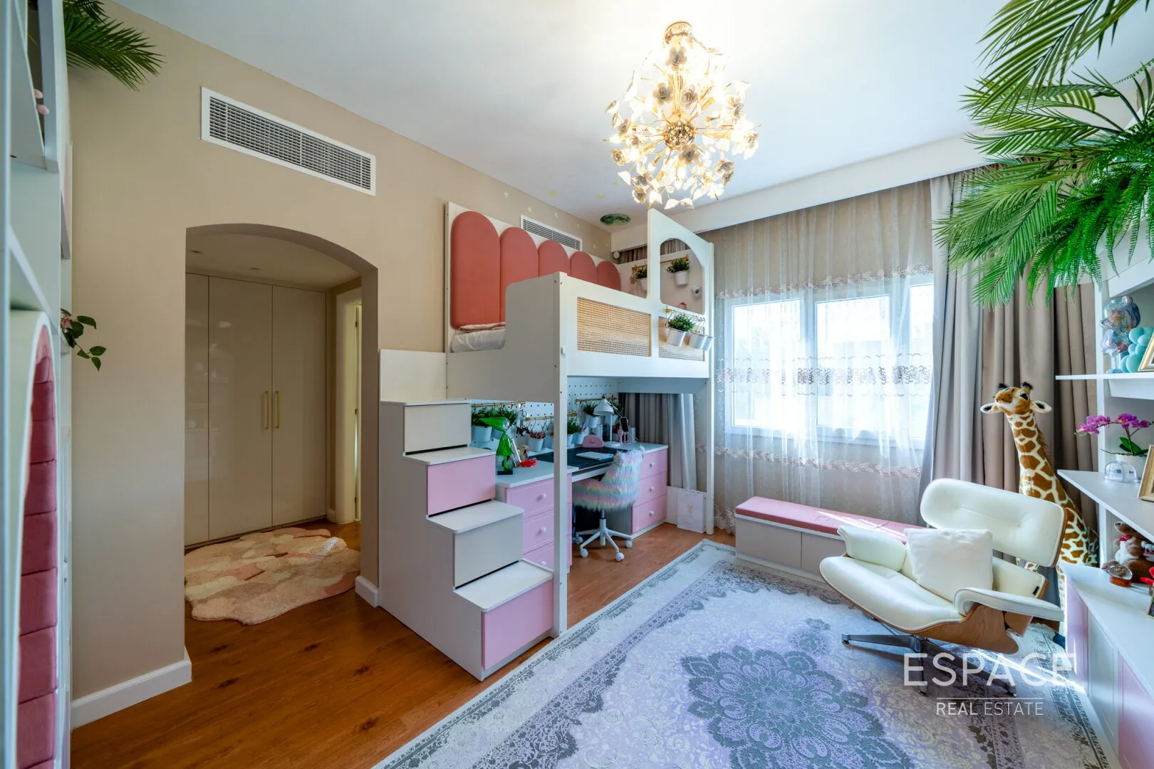 PropertiesGalleryCamera