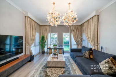 Meadows 8, Meadows, Dubai - Espace