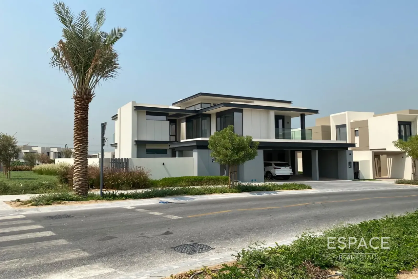 PropertiesGalleryCamera