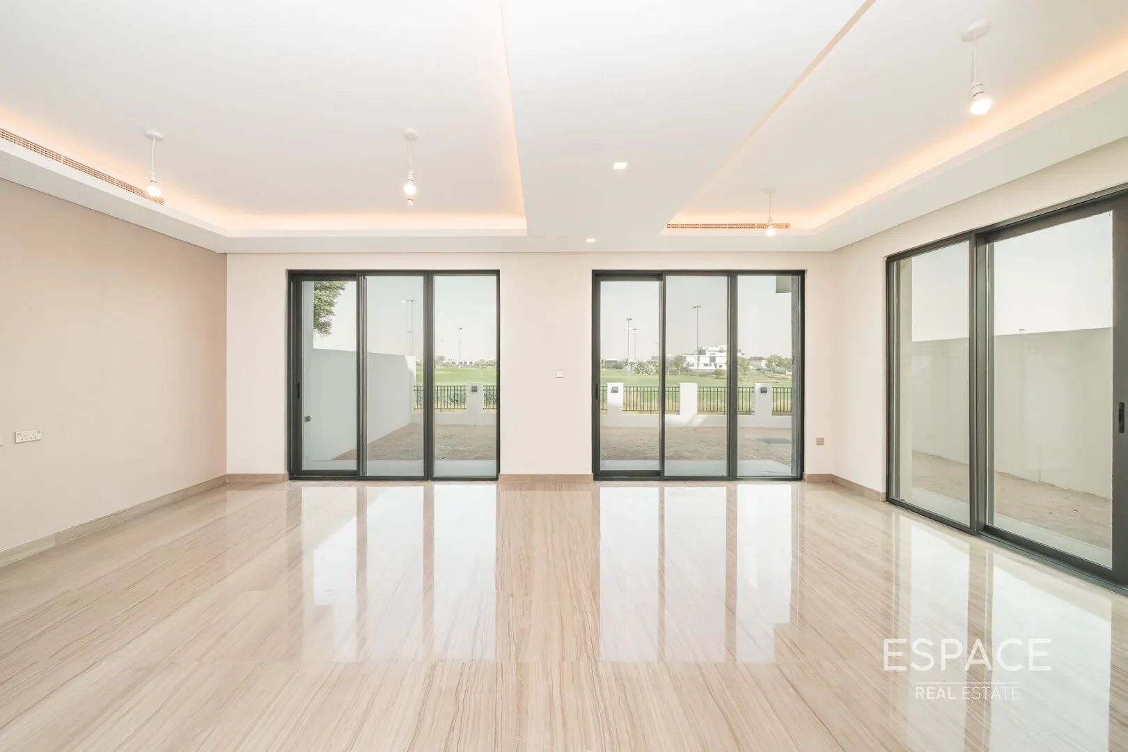 single static gallery