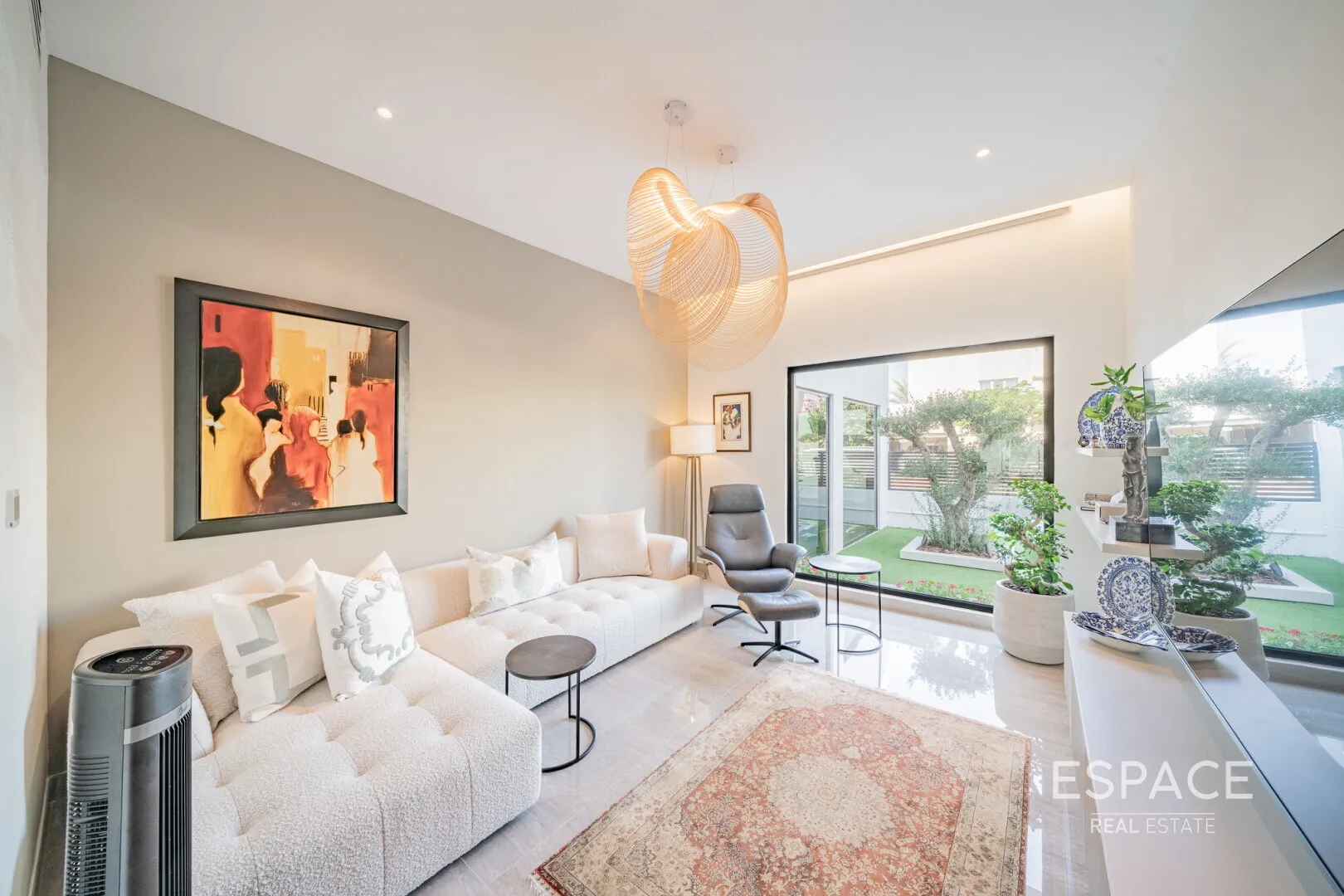 single static gallery