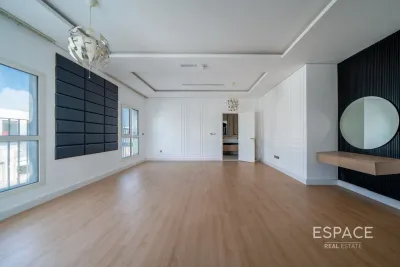 West Village, Al Furjan, Dubai - Espace