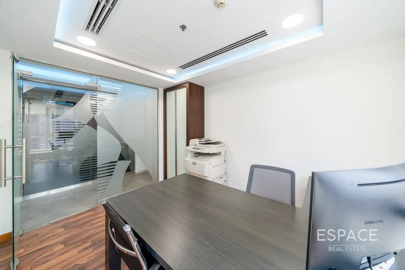PropertiesGalleryCamera