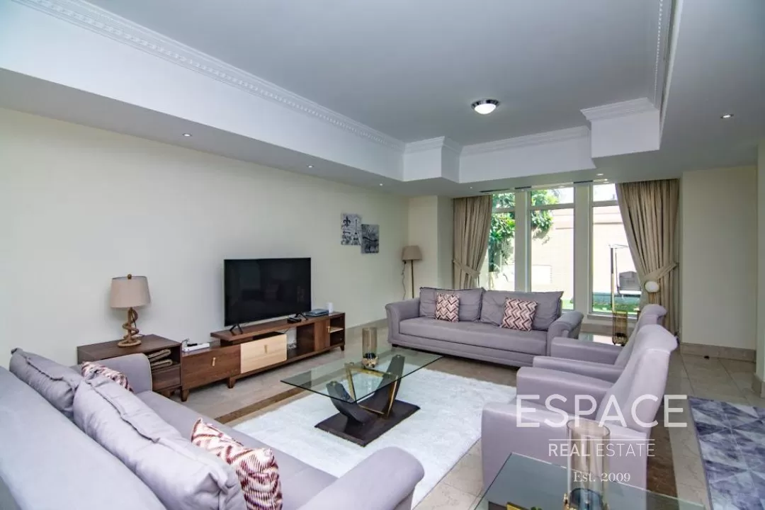 single static gallery