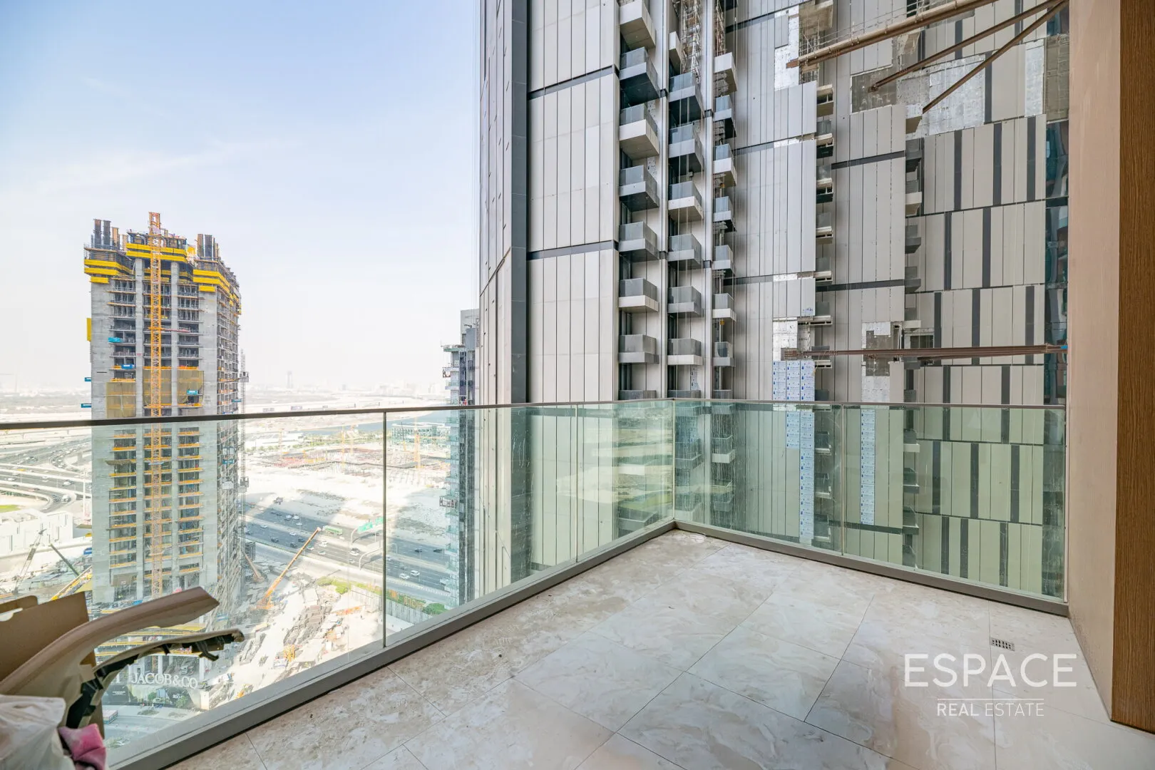 PropertiesGalleryCamera