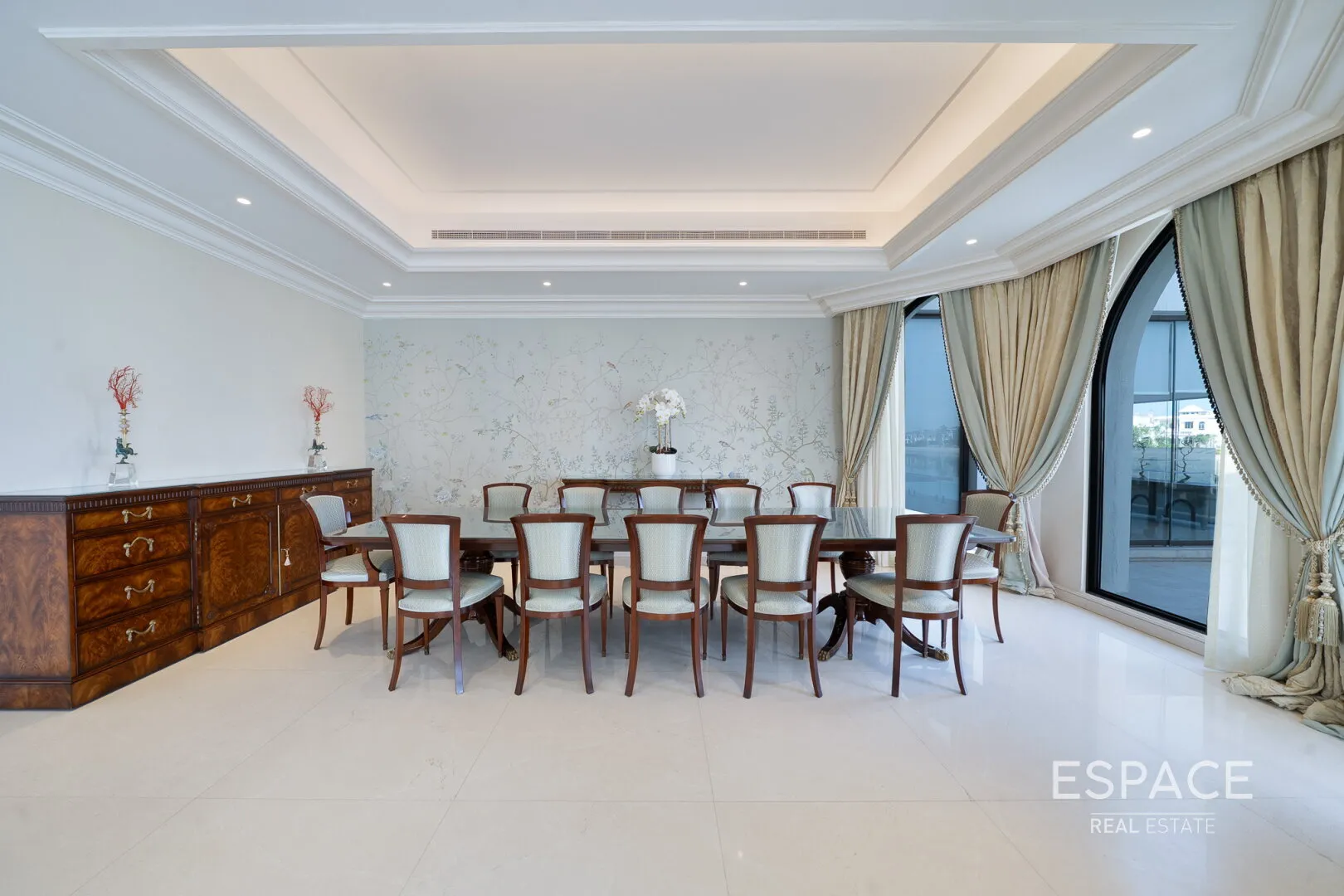 PropertiesGalleryCamera