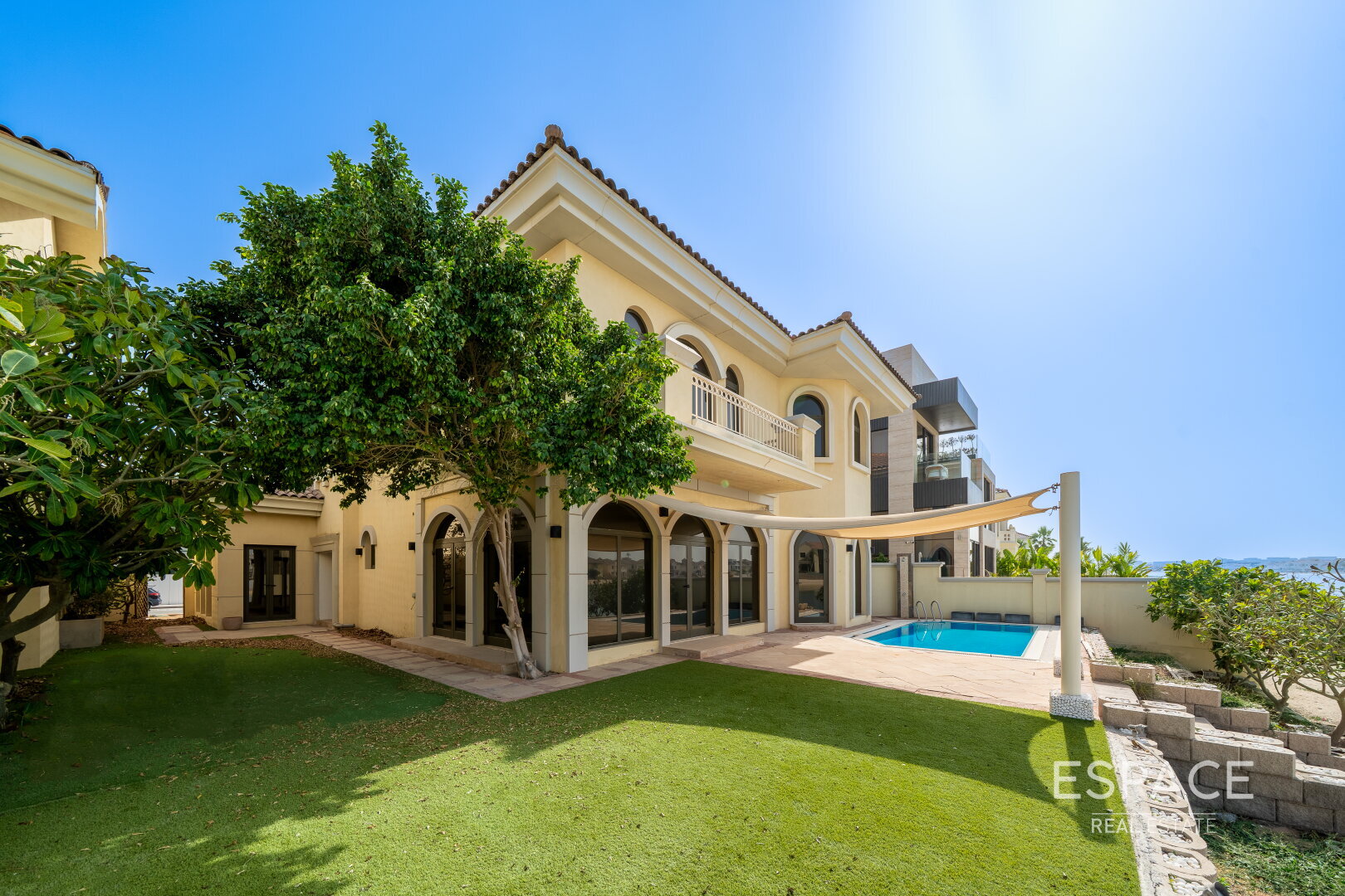 single static gallery