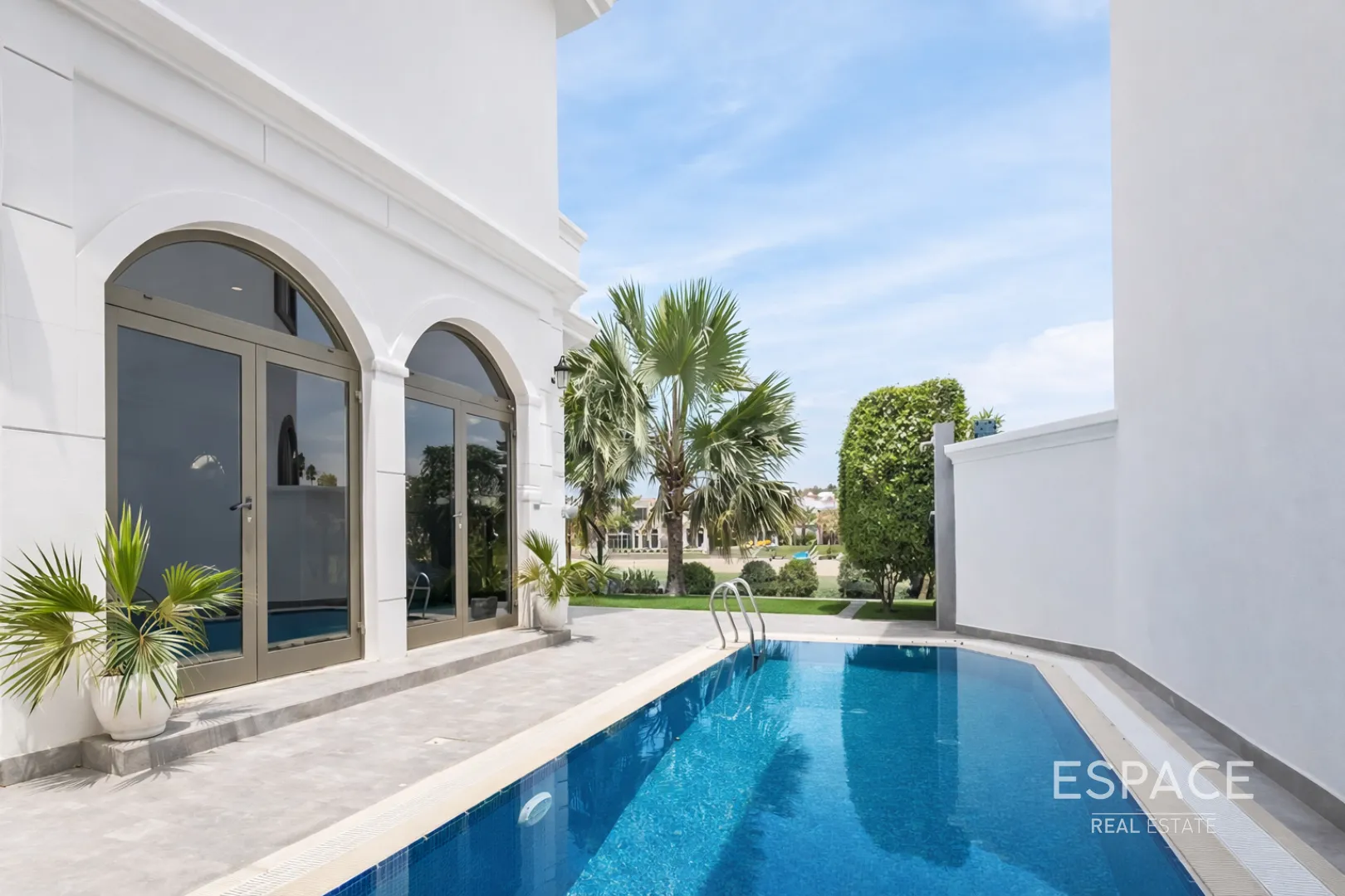 single static gallery