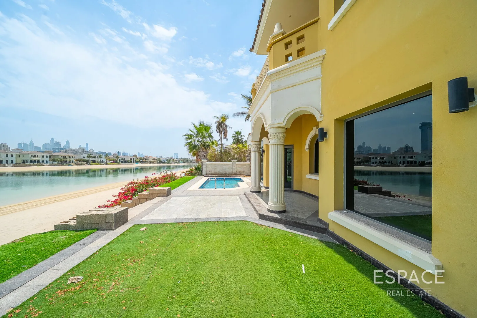 PropertiesGalleryCamera