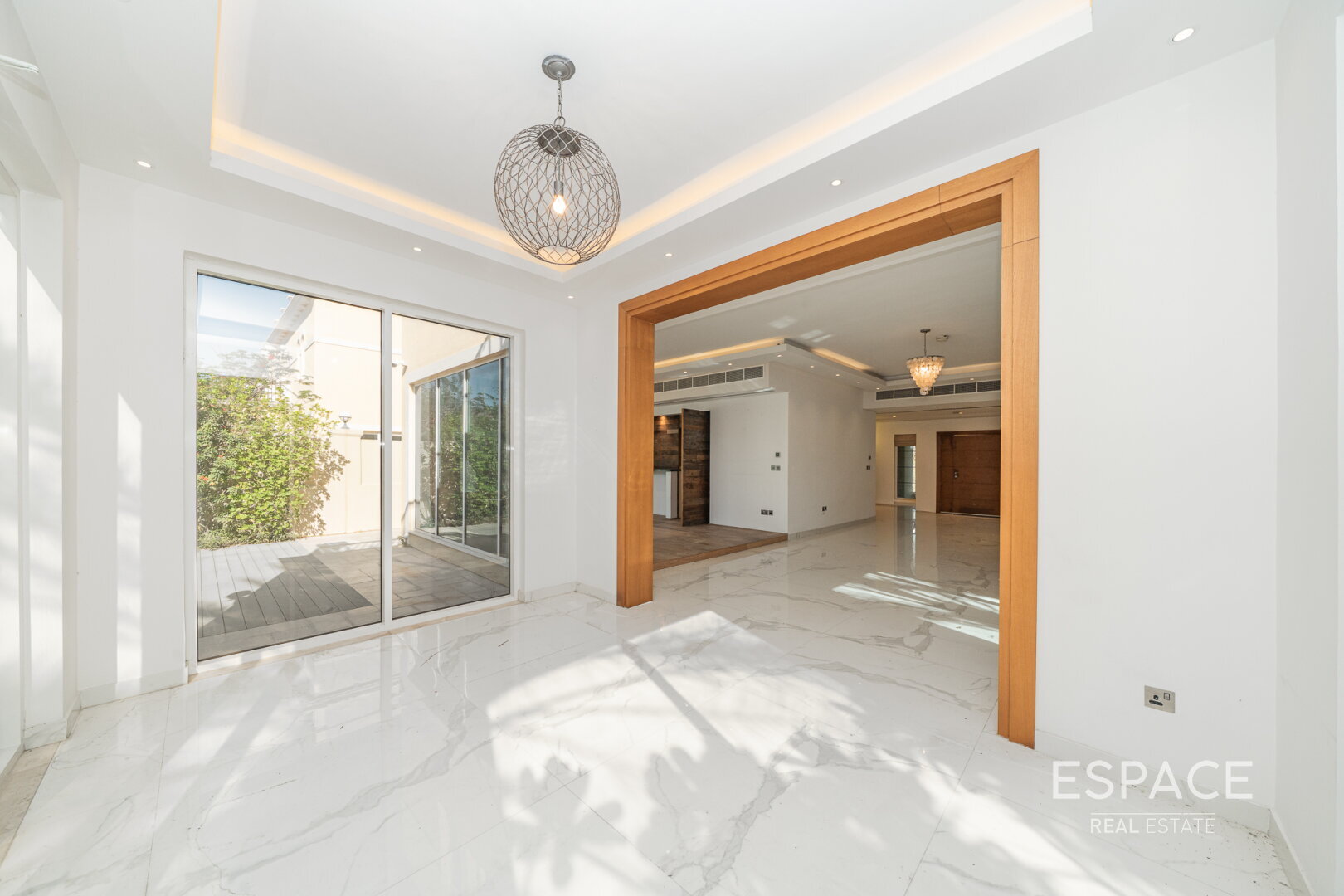 single static gallery