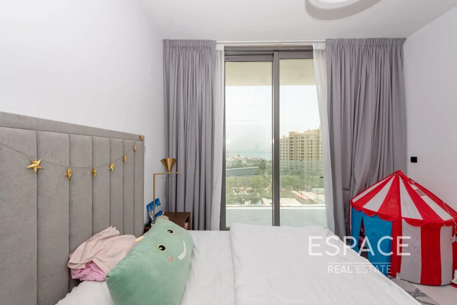 PropertiesGalleryCamera