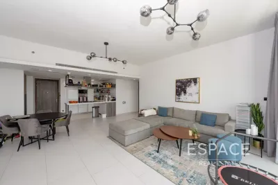 Soho Palm, Palm Jumeirah, Dubai - Espace