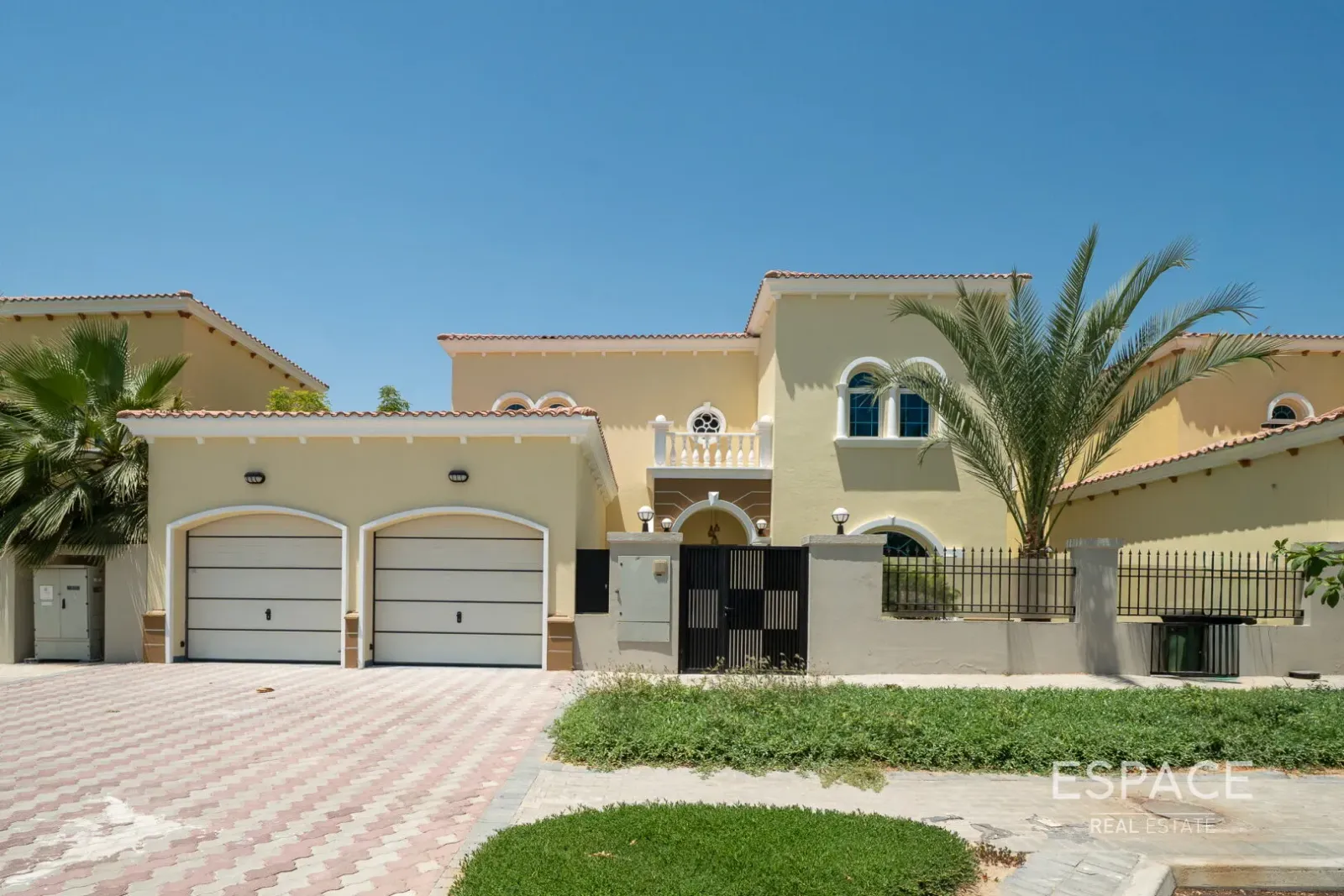 PropertiesGalleryCamera
