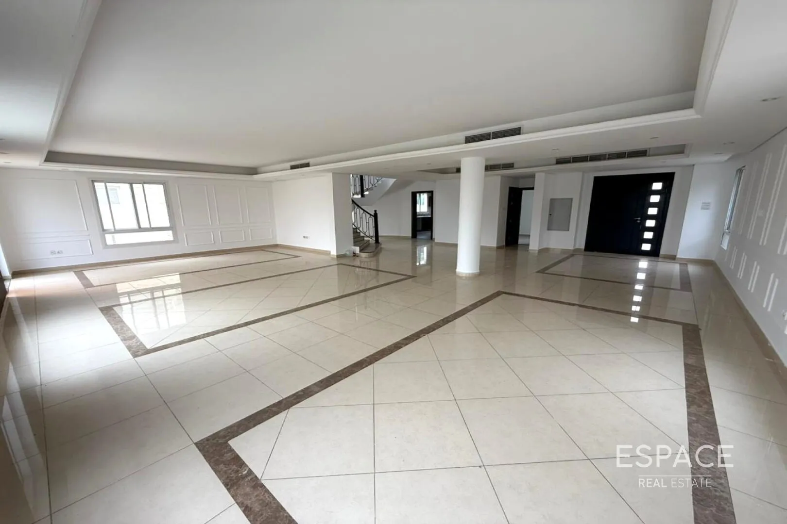 single static gallery