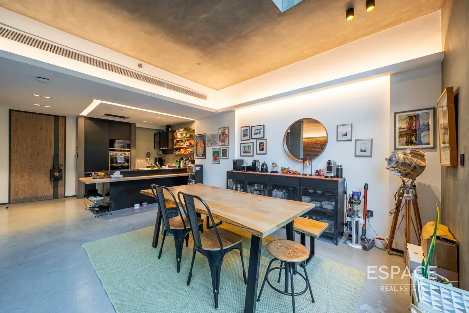 PropertiesGalleryCamera