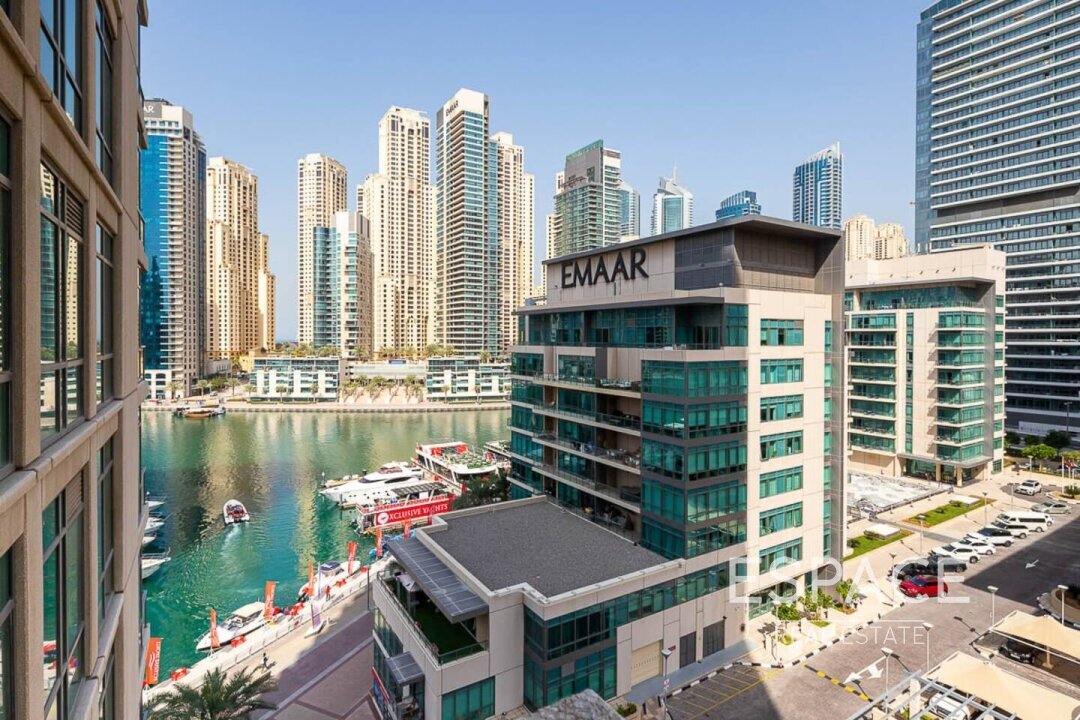 single static gallery