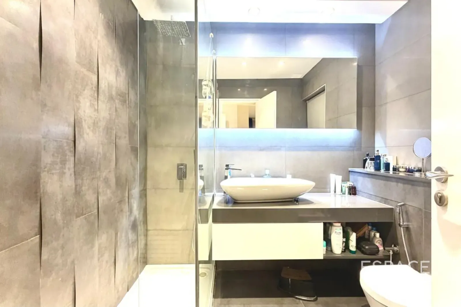 PropertiesGalleryCamera
