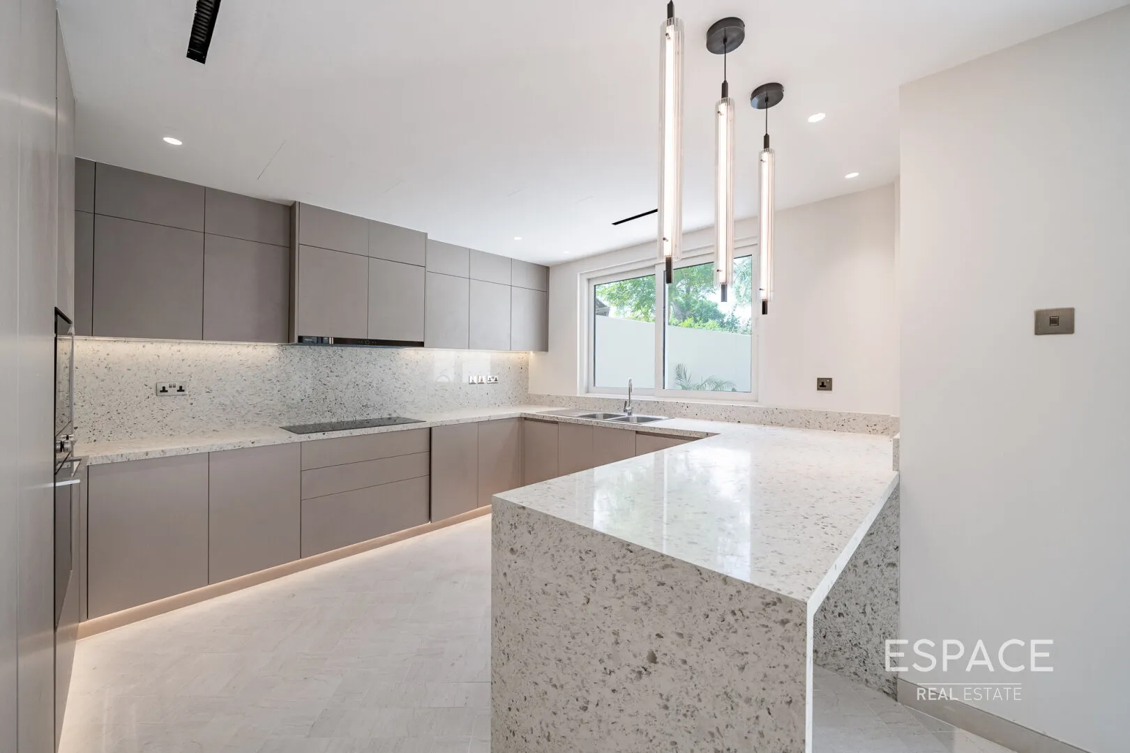 single static gallery