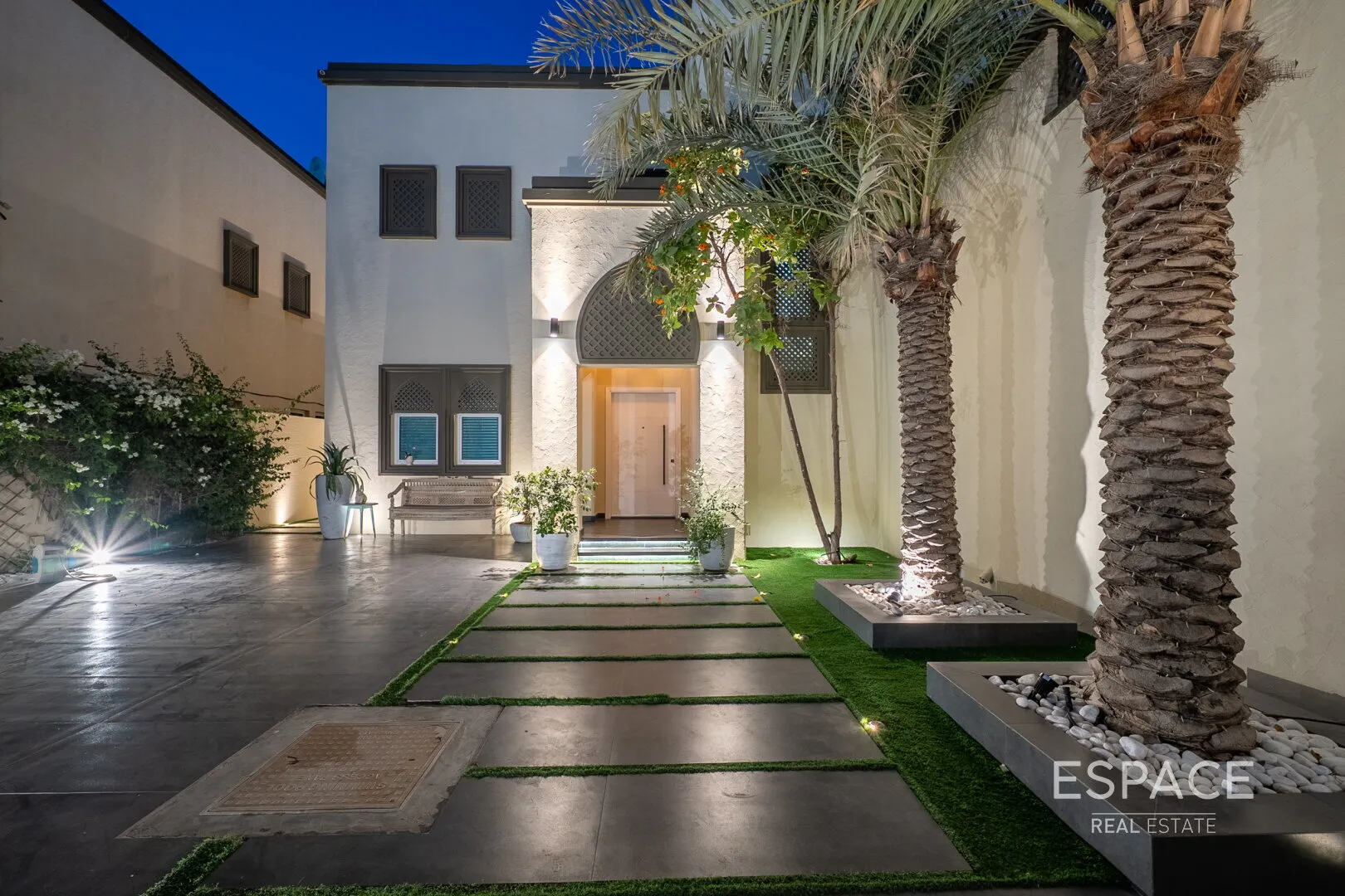 PropertiesGalleryCamera