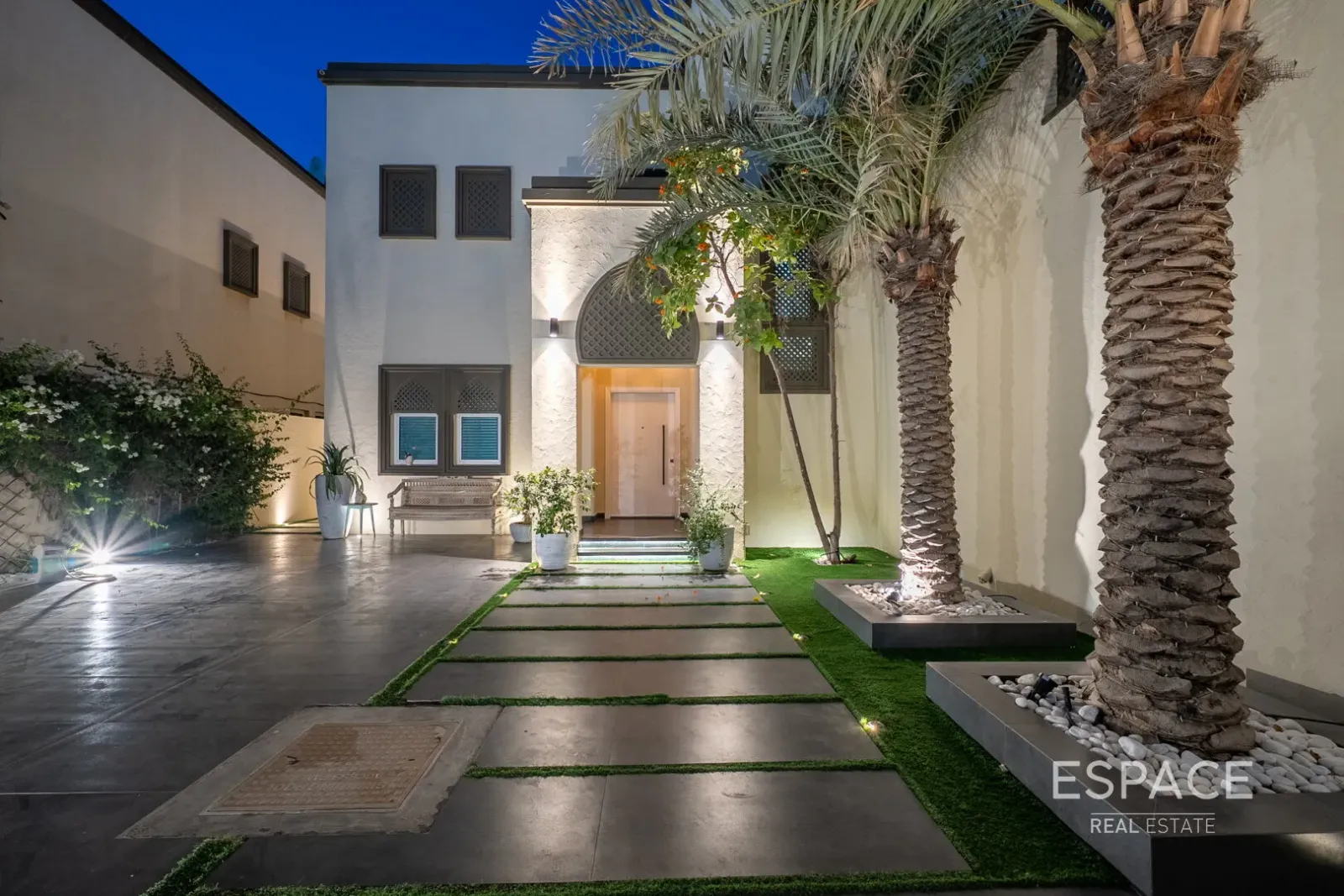PropertiesGalleryCamera