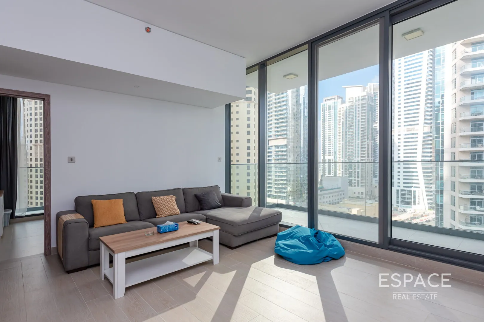 PropertiesGalleryCamera