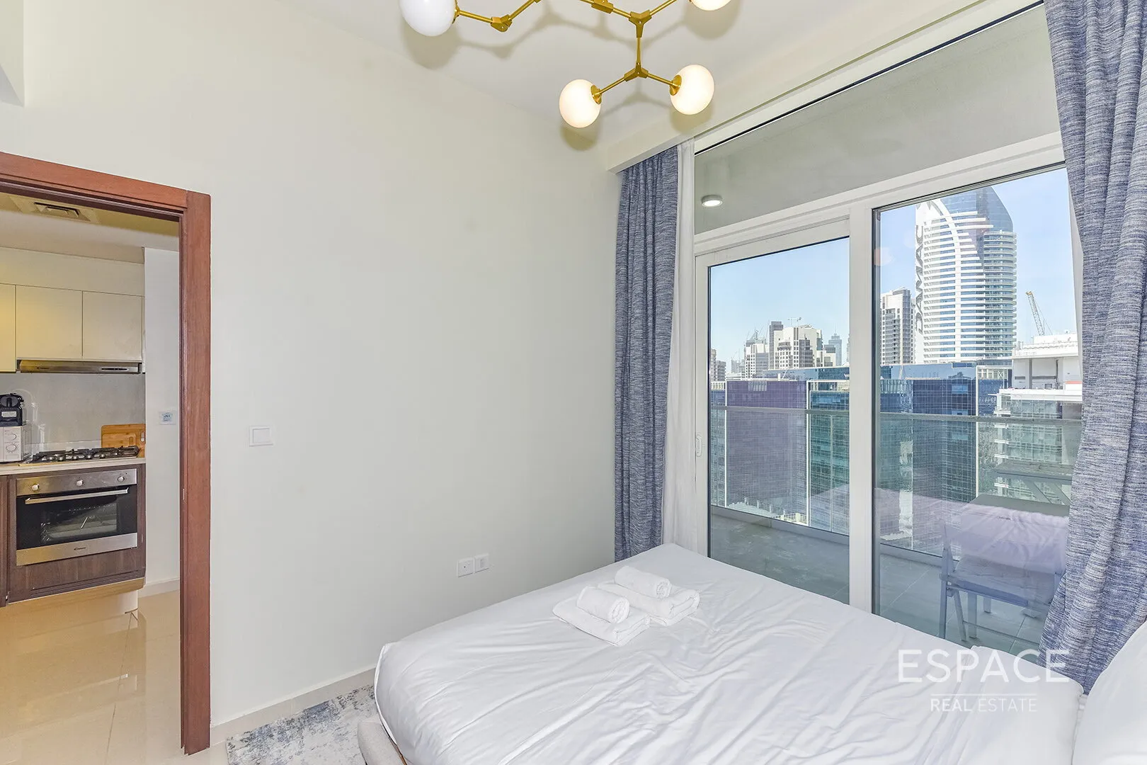 PropertiesGalleryCamera