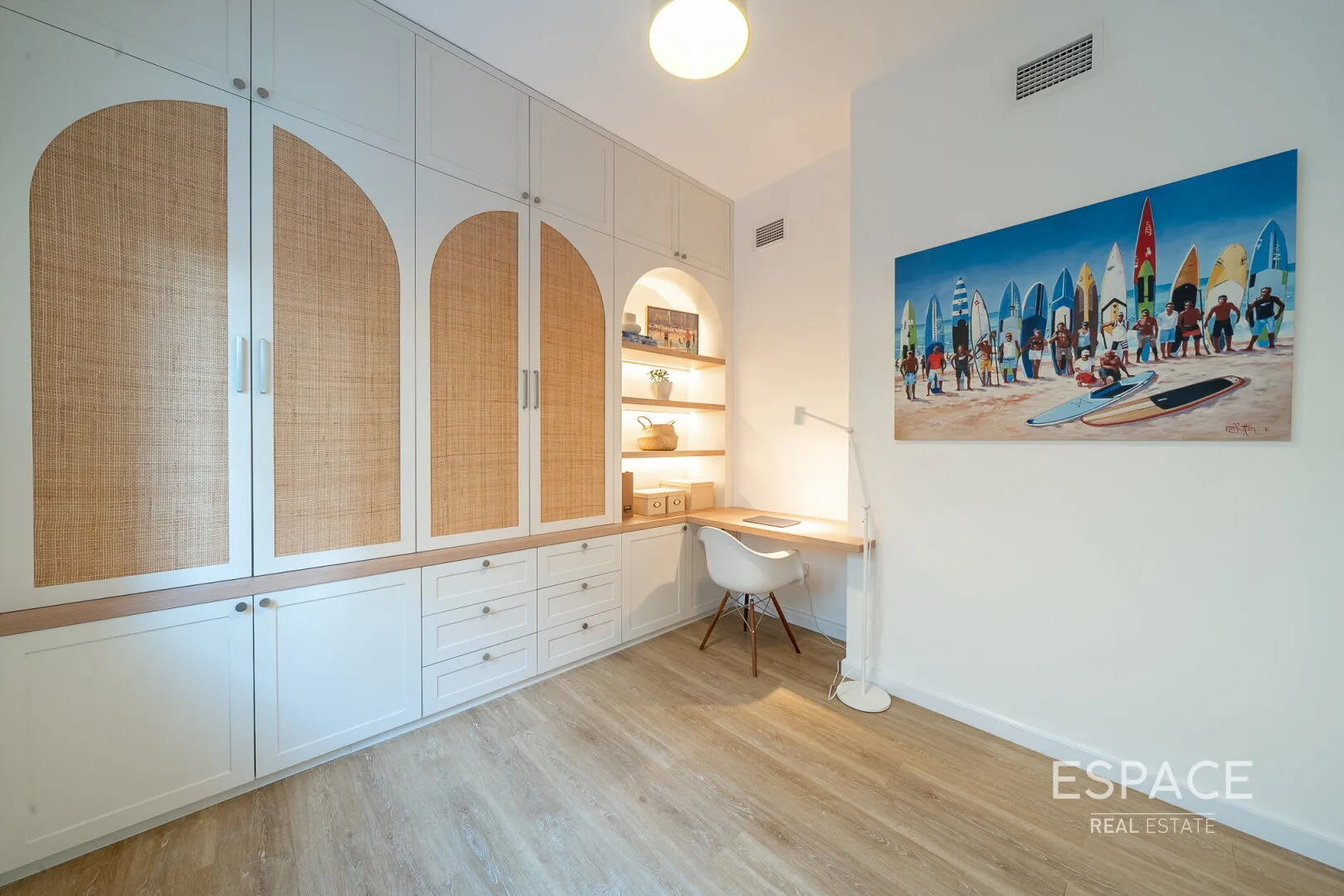 PropertiesGalleryCamera