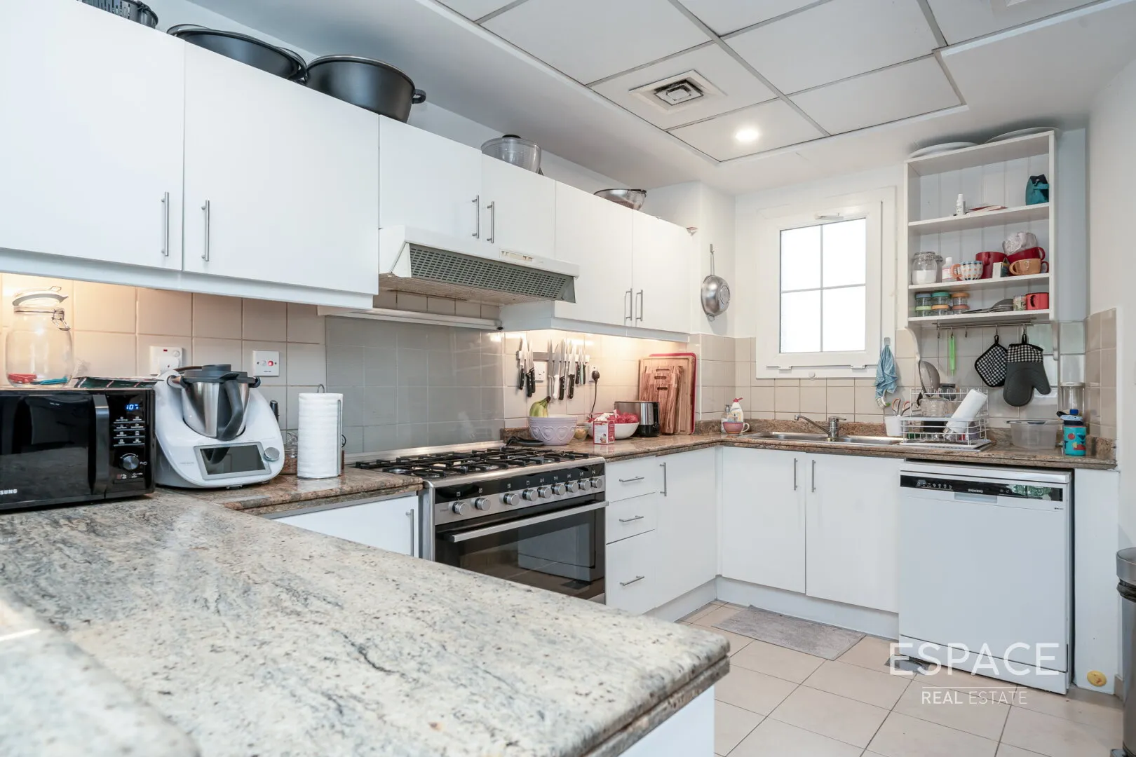 single static gallery