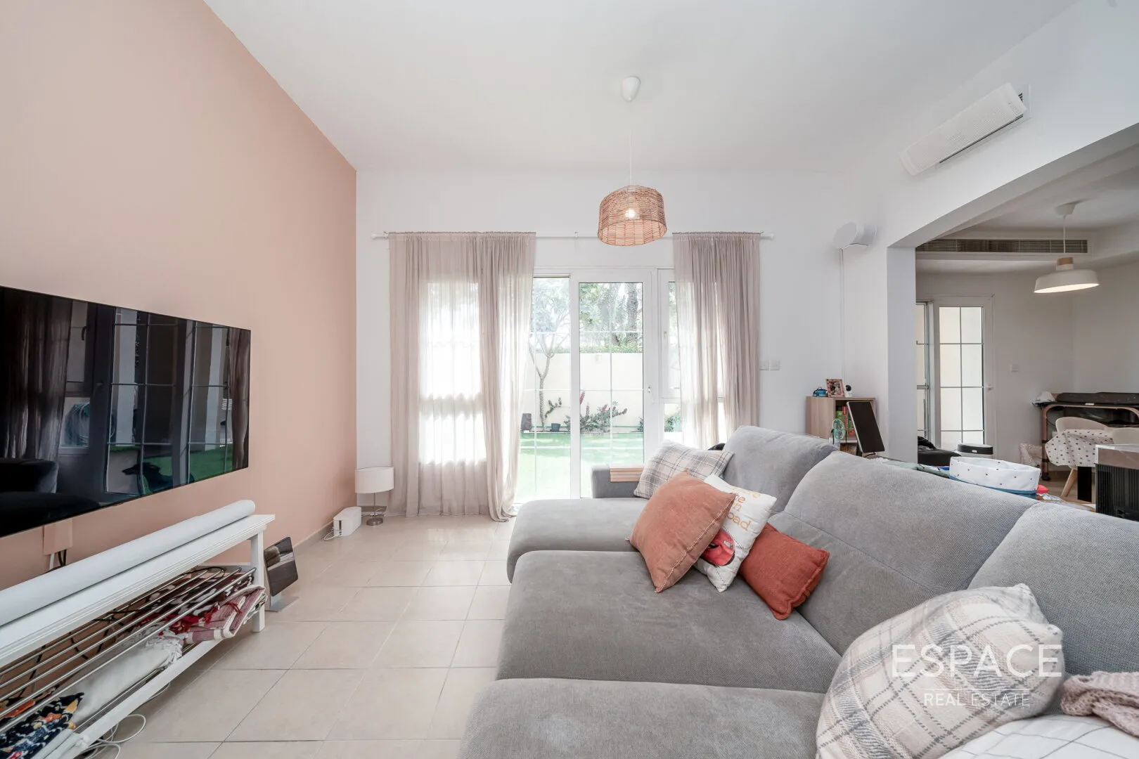 single static gallery